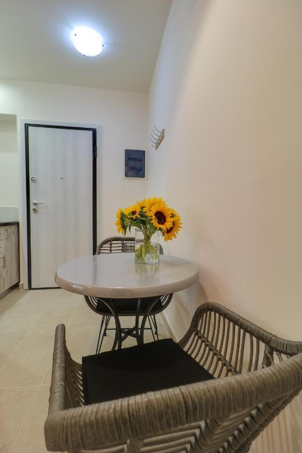 Jolly Suite - 1 Min. From Acropolis Museum, 아테네 외부 사진